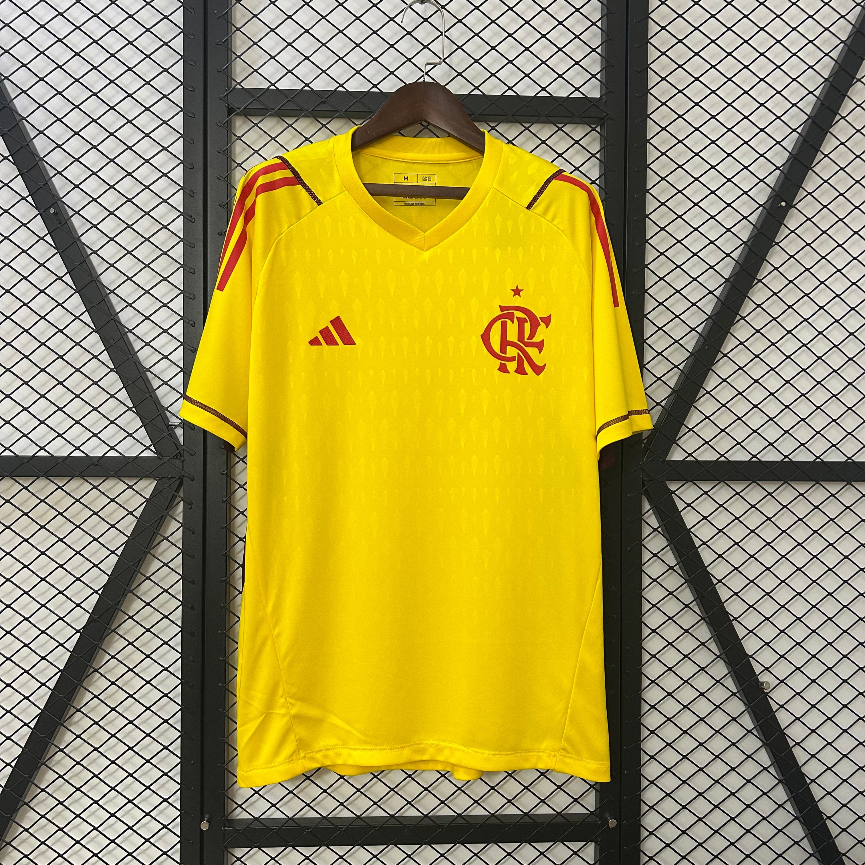 🎁 Flamengo 24/25 Camiseta de portero Edición Limitada (100% descuento)