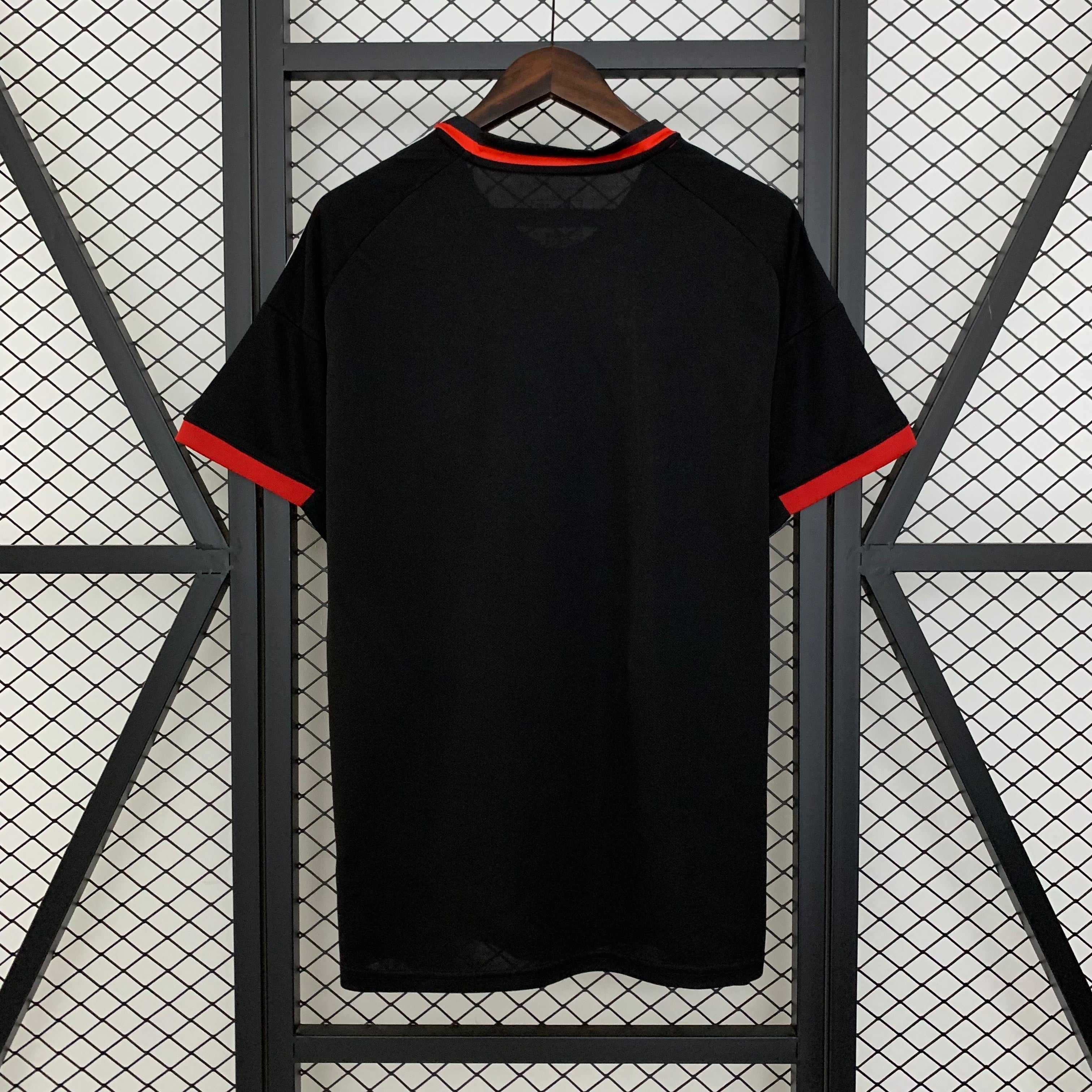 Real Madrid 25/26 Concept Red Snake