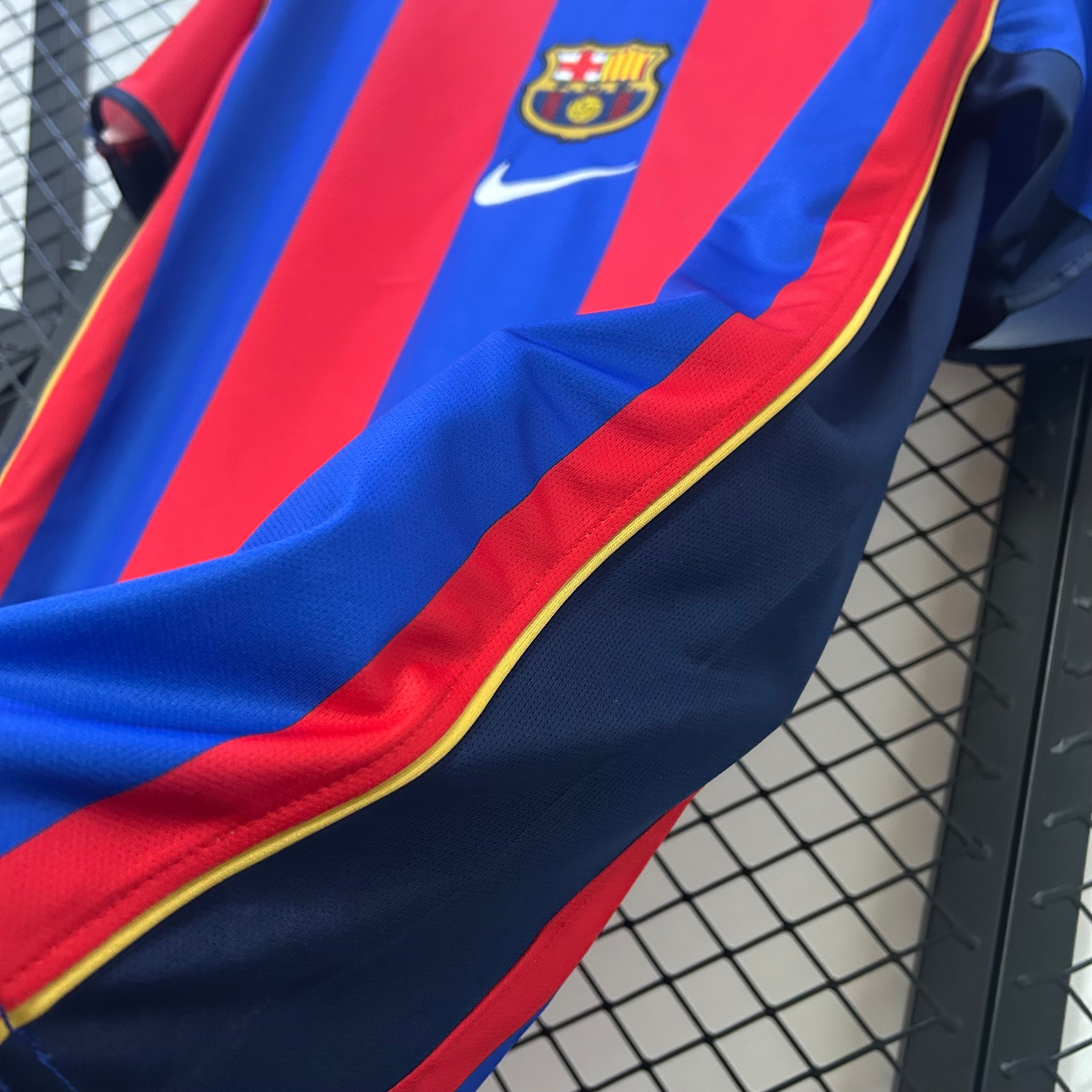 FC Barcelona Camisola RETRO 2001/2002