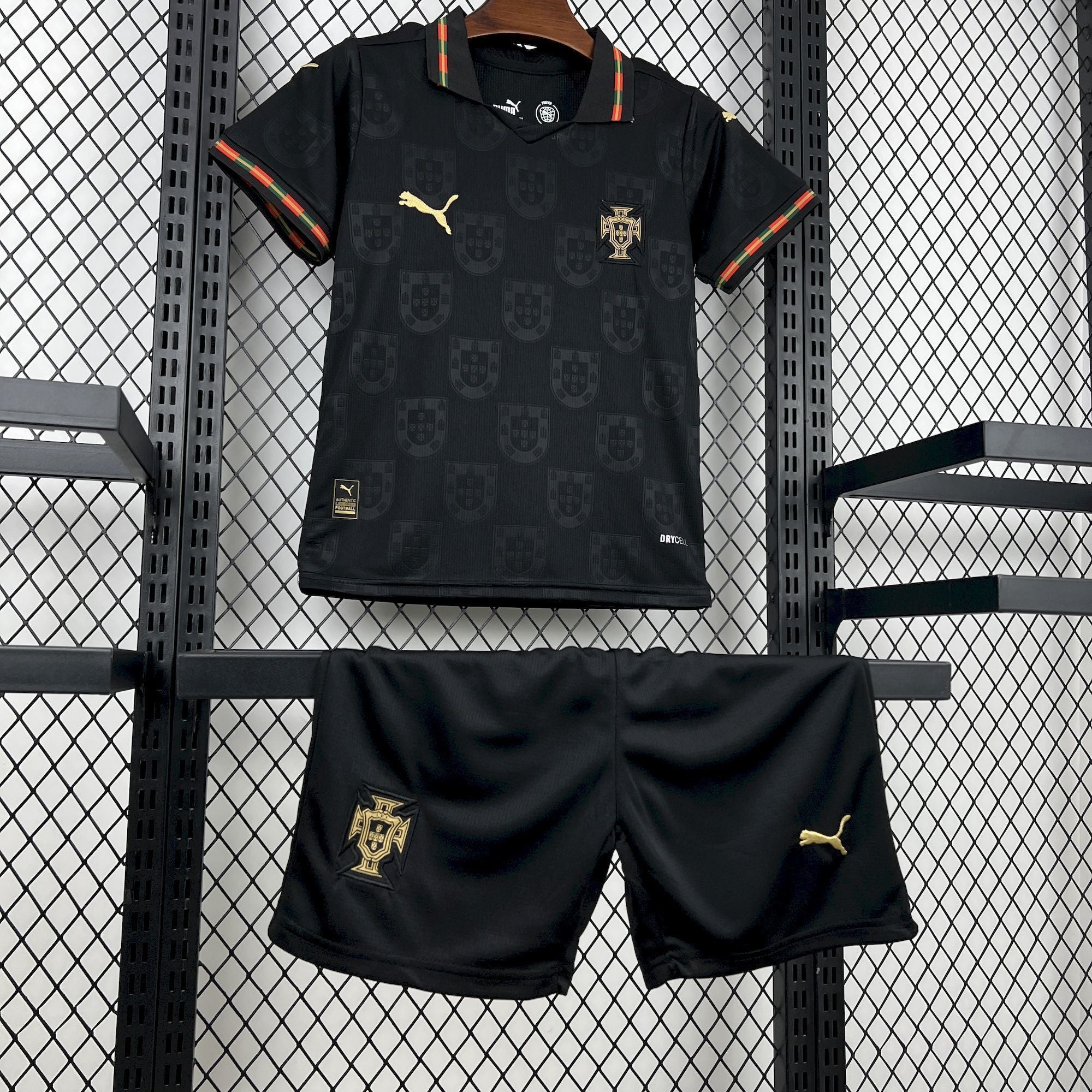 Portugal Kit Criança Camisola Pantera Negra 2026