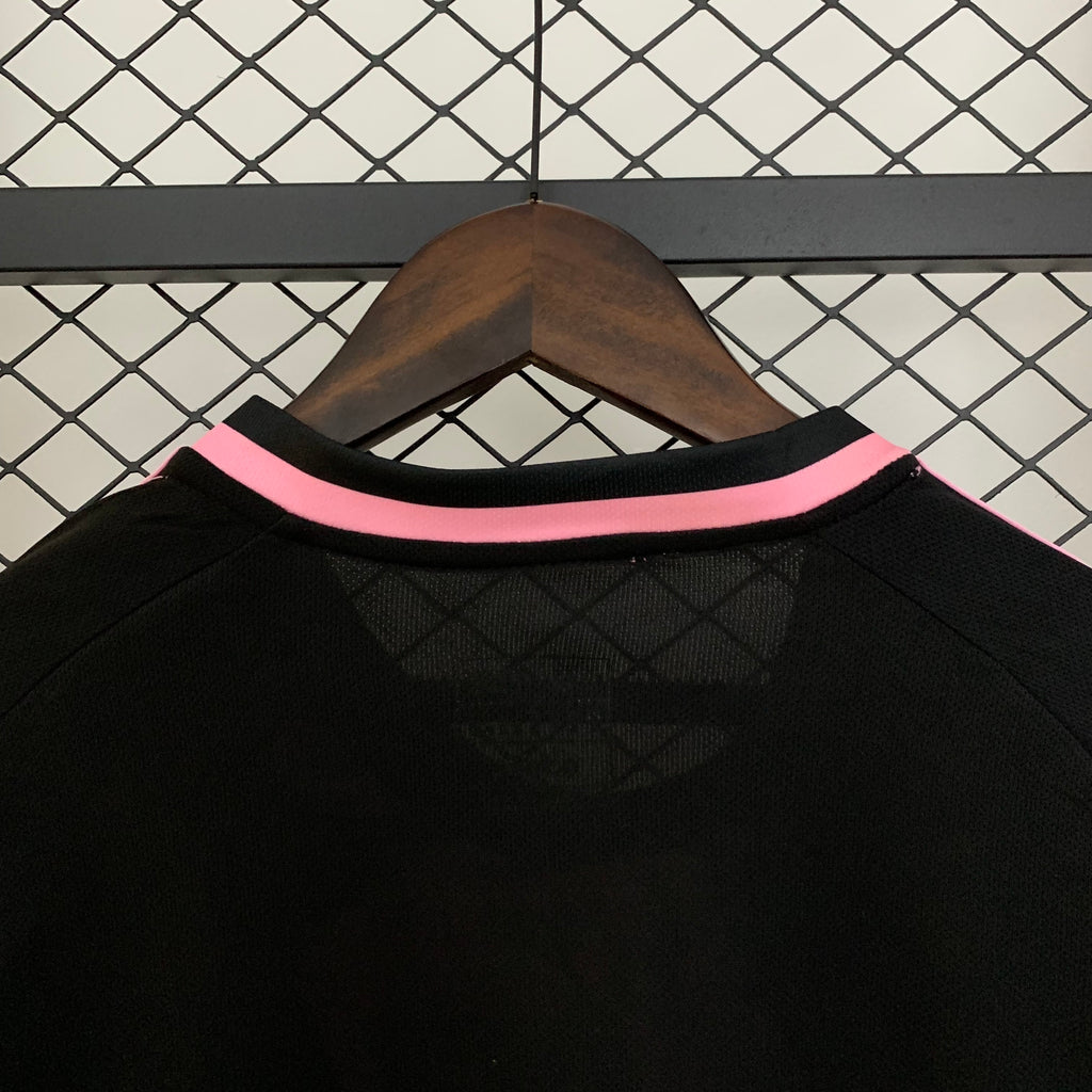 Real Madrid 25/26 Concept Pink Snake