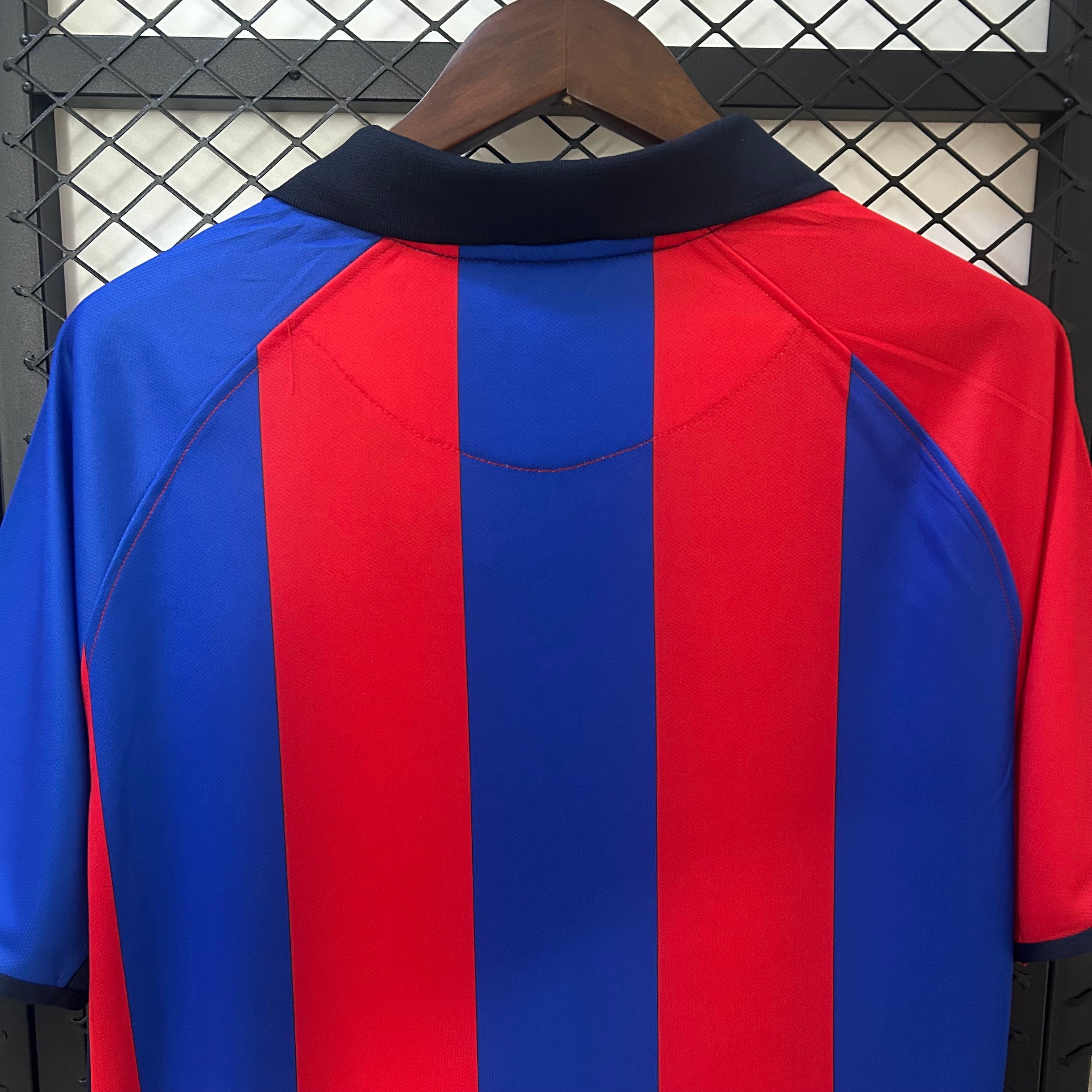 FC Barcelona Camisola RETRO 2001/2002