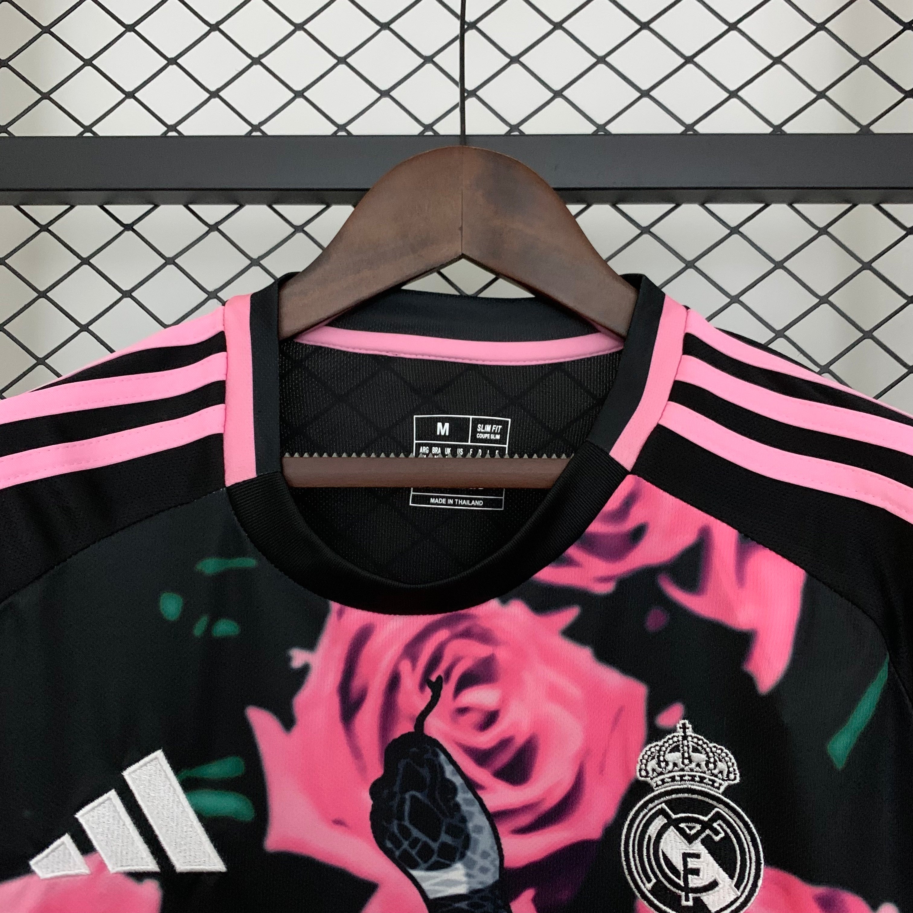 Real Madrid 25/26 Concept Pink Snake