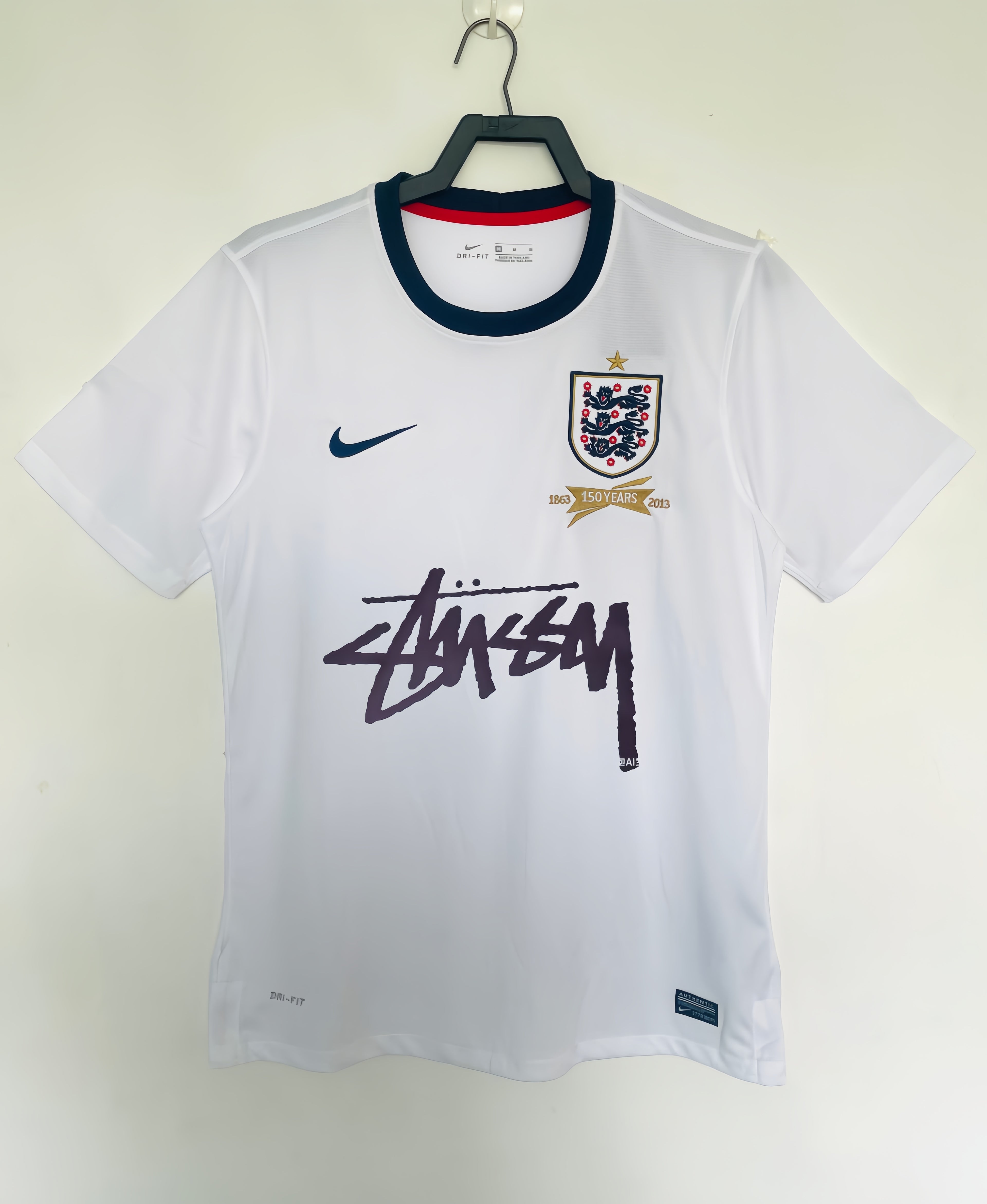 Inglaterra x Stussy
